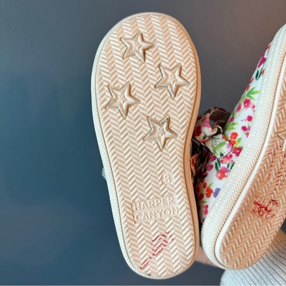 Harper canyon floral Maryjane sneakers - Picture 3 of 3